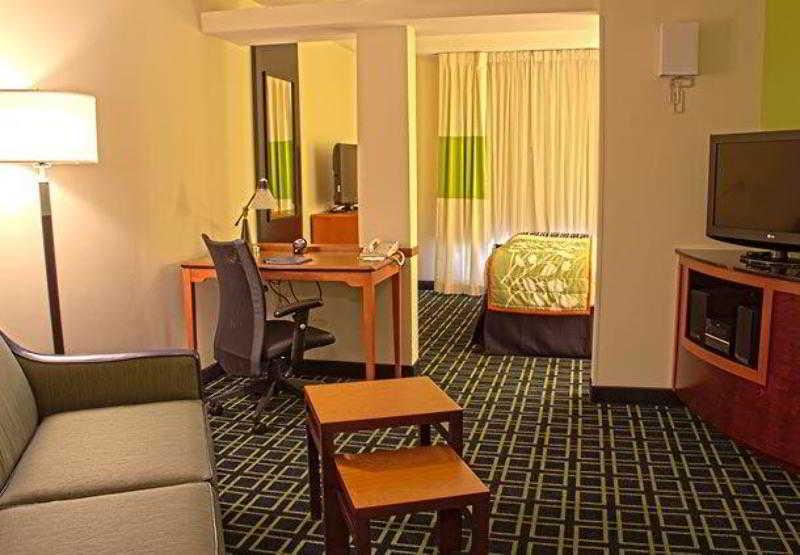 Fairfield Inn & Suites By Marriott Charleston Airport/Convention Center Szoba fotó